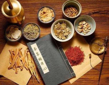 《百年丰碑》了不起的中医—刘经仁