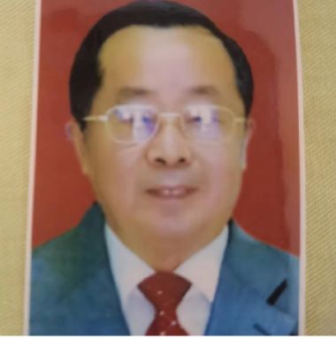 国医百科官方网站特别报道蒋氏点穴按摩快速疗法创始人---蒋可定