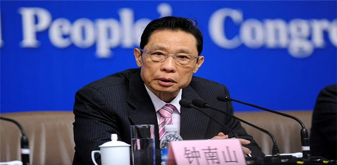 著名呼吸病学专家中国工程院院士钟南山